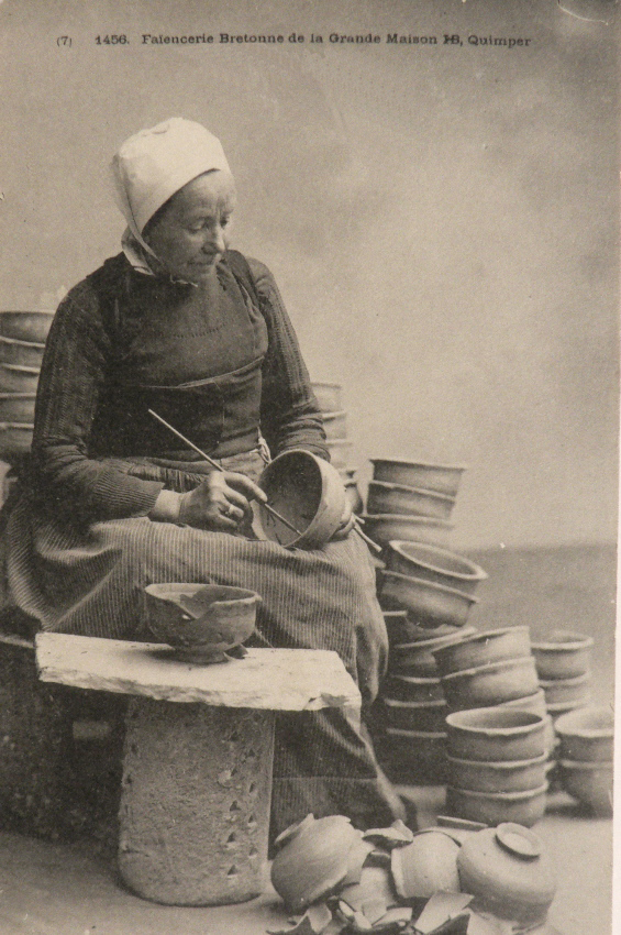 Peintre de la fa&iuml;encerie au d&eacute;but du si&egrave;cle dernier